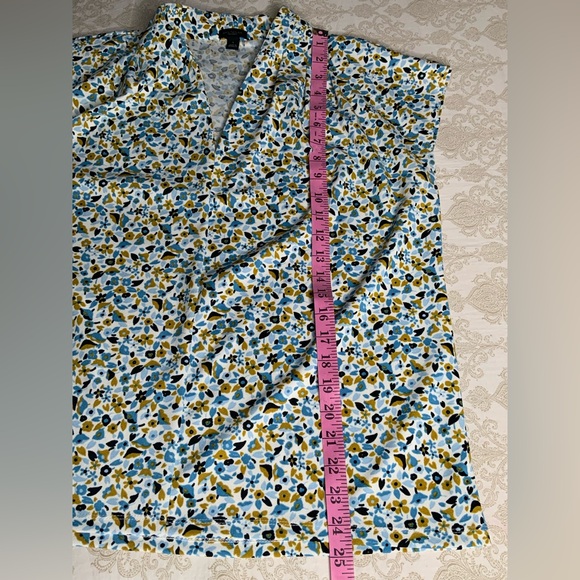 Ann Taylor Factory Women’s Large Floral Print Polyester Spandex Blouse - Picture 4 of 8